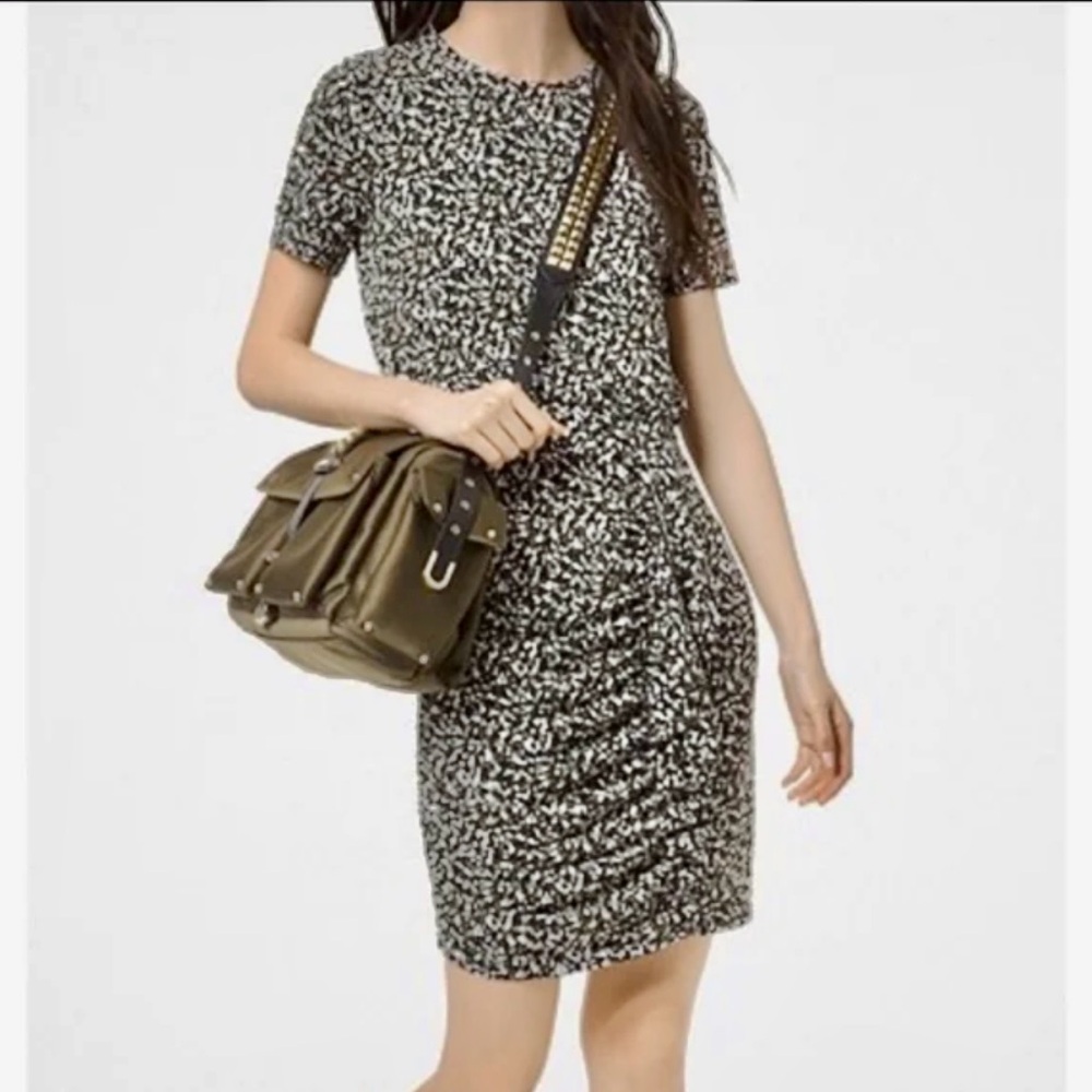 MICHAEL KORS Safari Green Jersey Very Soft Dress with gold zipper down Size S